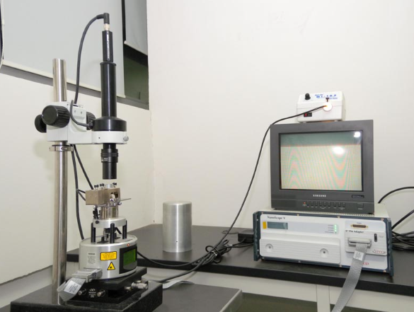 扫描探针显微镜