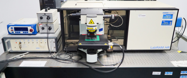 激光共聚焦显微拉曼光谱仪